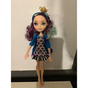 Ever After High Madeline Hatter Getting Fairest Nightgown Headband
